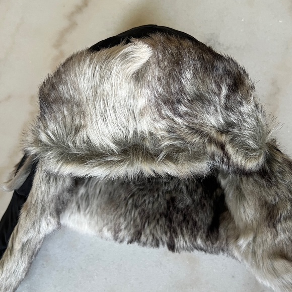 SCALA FAUX FUR TRAPPER HAT - Picture 1 of 7